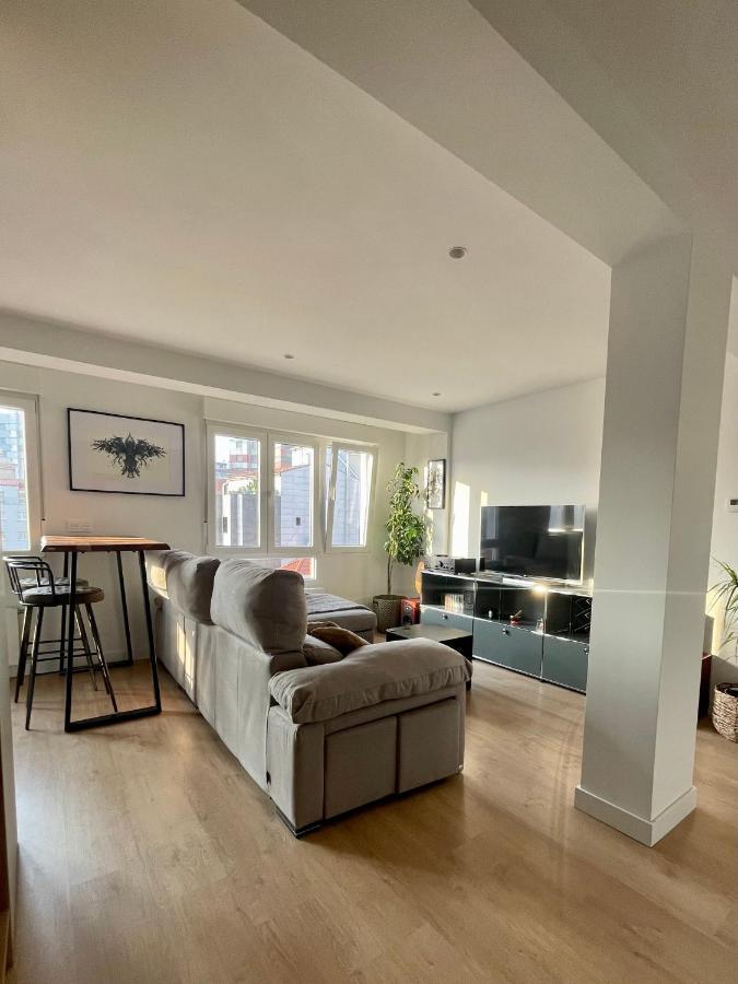 Piso De 2 Habitaciones En Centro, Zona Muy Tranquila Con Playa A 2 Min Andando Gijón Dış mekan fotoğraf