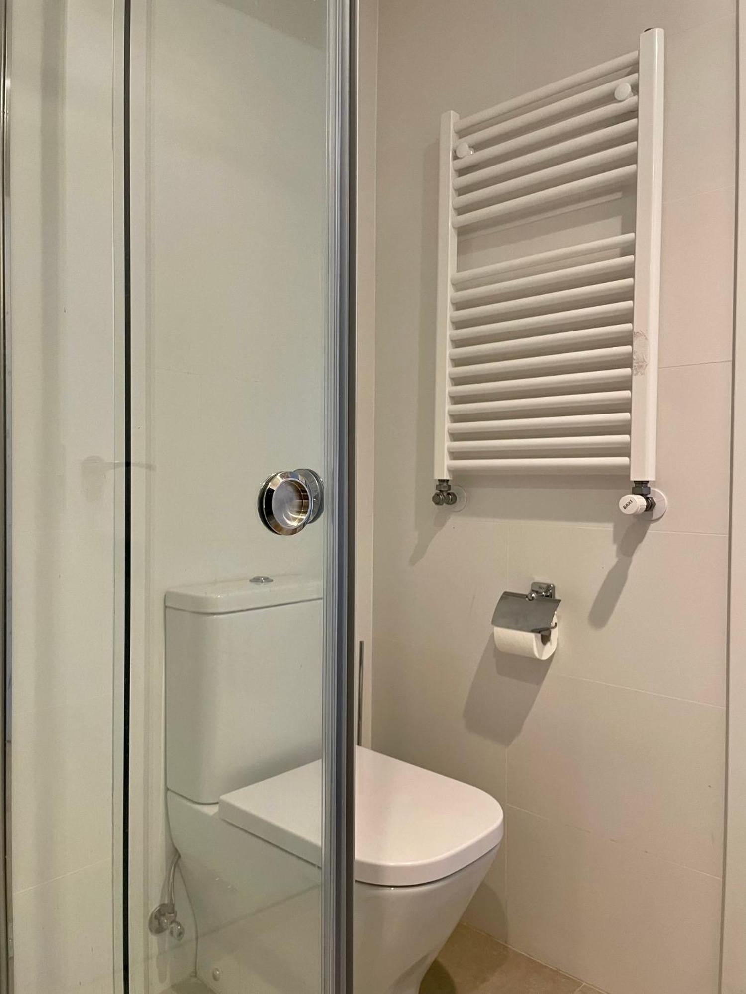 Piso De 2 Habitaciones En Centro, Zona Muy Tranquila Con Playa A 2 Min Andando Gijón Dış mekan fotoğraf